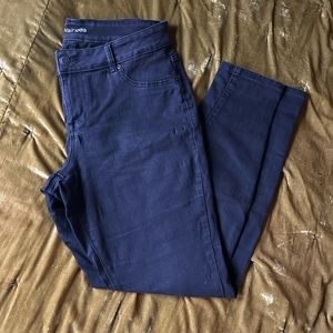 Maurices 14W long black skinny jeans